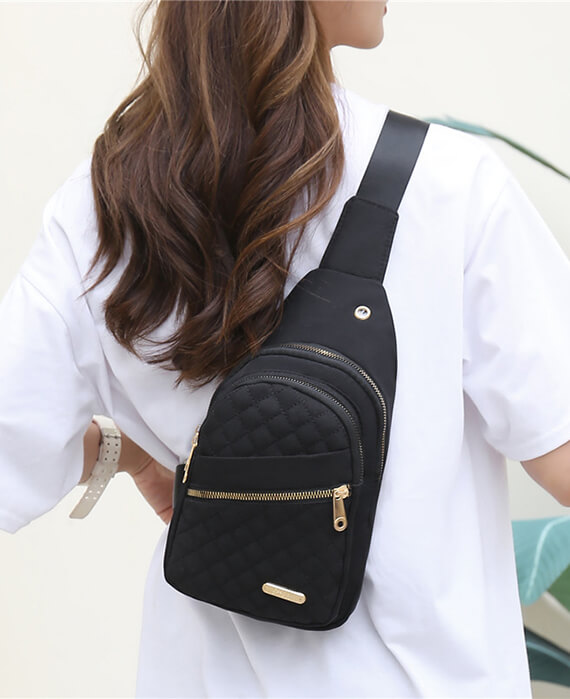 Women's Chest Bag Large Capacity Vacation Crossbody Bag - seamido.com